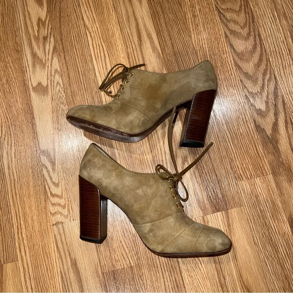 Tory Burch‎ Tan Suede Leather Lace Up Oxford 4” Heels 9.5 M